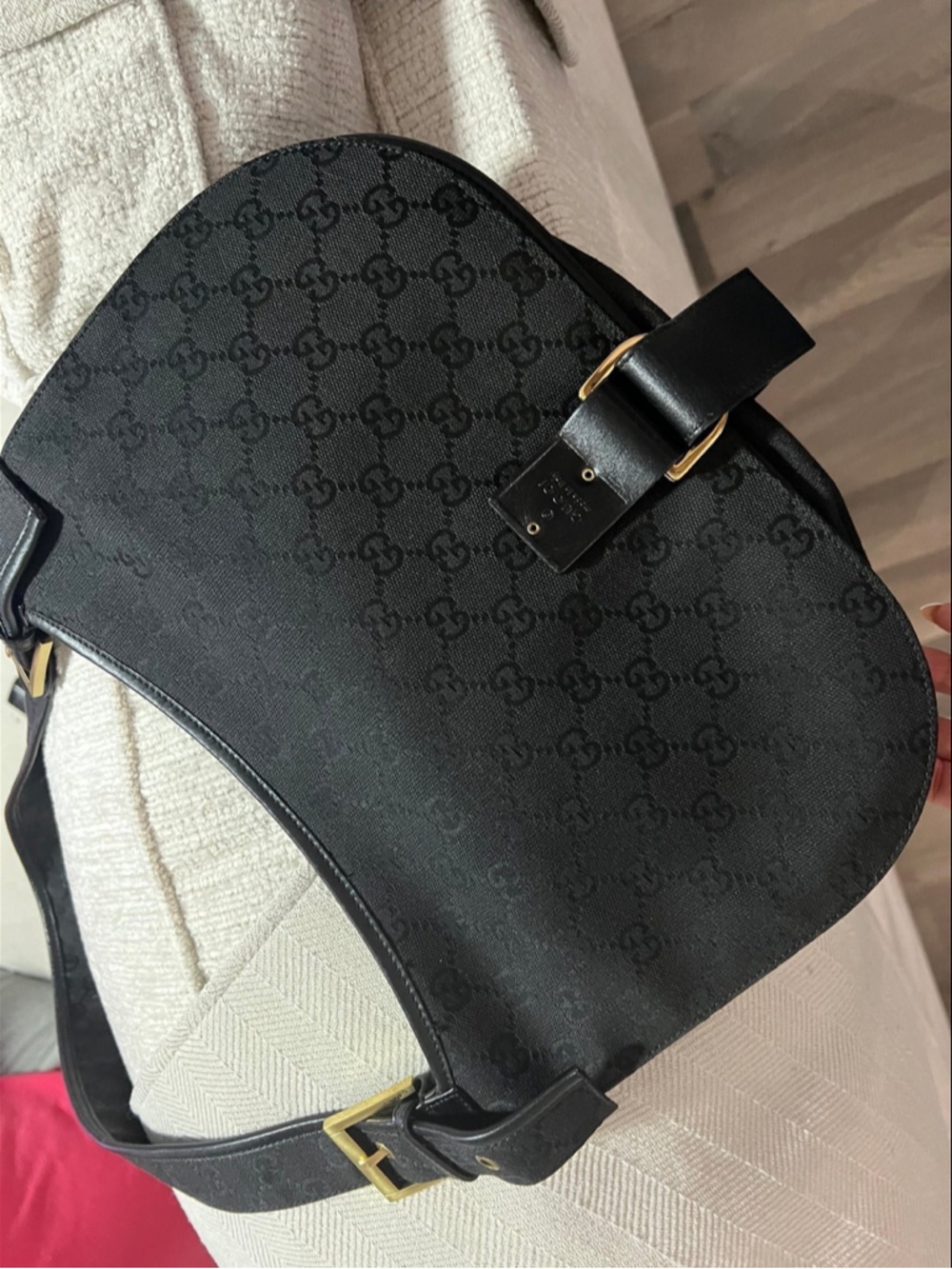 Gucci Black GG Monogram Shoulder Bag with Gold Hardware - Picture 4 of 11